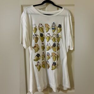 3/$15 EUC WHITE BANANYA GRAPHIC TEE NOSTALGIA ANIME CASUAL